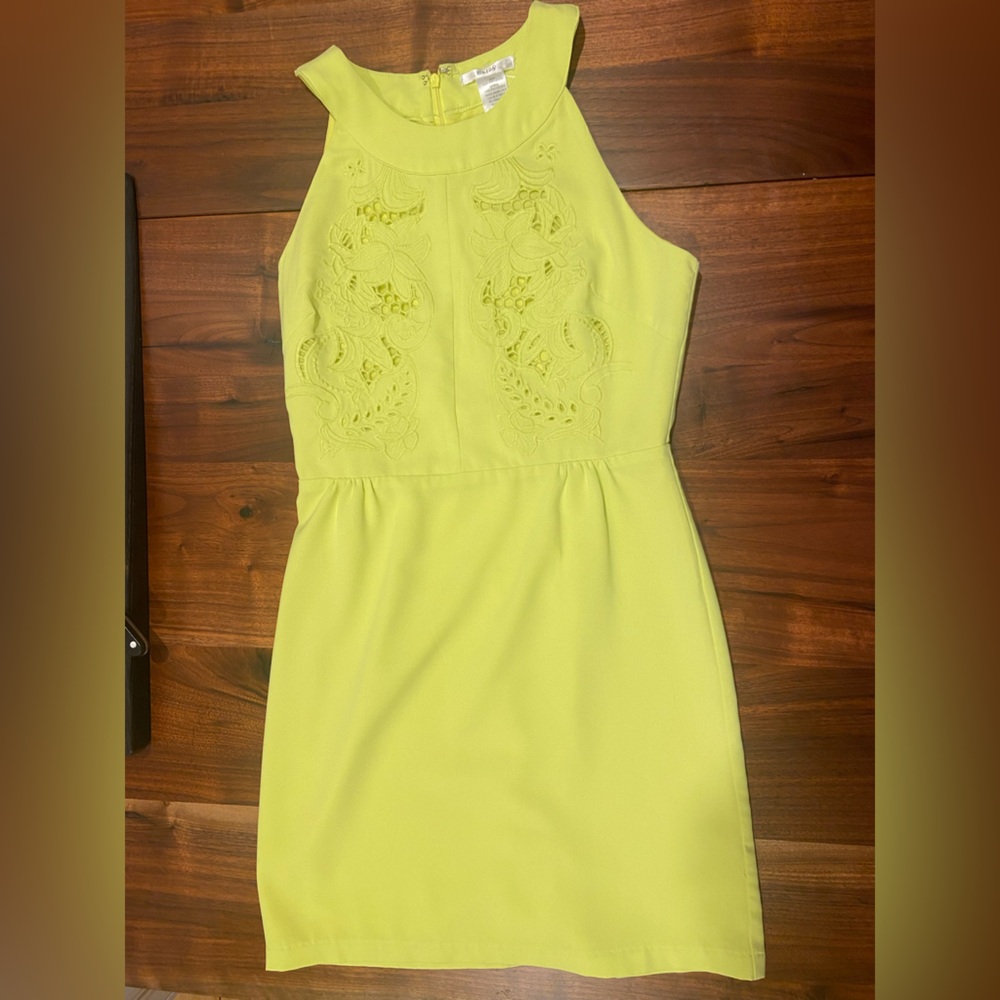 Elegant Lime Yellow Green Sleeveless Dress